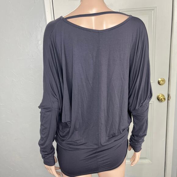 Caraucci Women's Shirt O/S Festival Dolman Gray Rayon Stretch Long Sleeve D3-21 - Picture 3 of 6